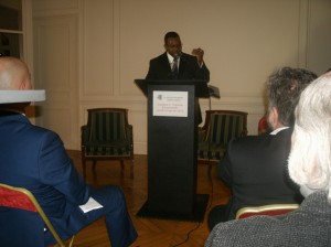 Conférence de Presse du Dr Donat MUPAPA KIBADI à Paris. /Photo prise le 19 Janvier 2015 /HGOAH/Jean Patrice DJAGO